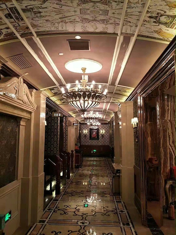 不锈钢门